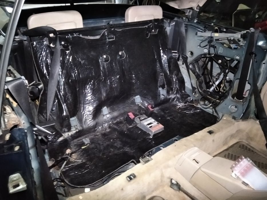 Mercedes SL R129 R230 W124 Cabrio Naprawa Regeneracja Siłowników Dachu