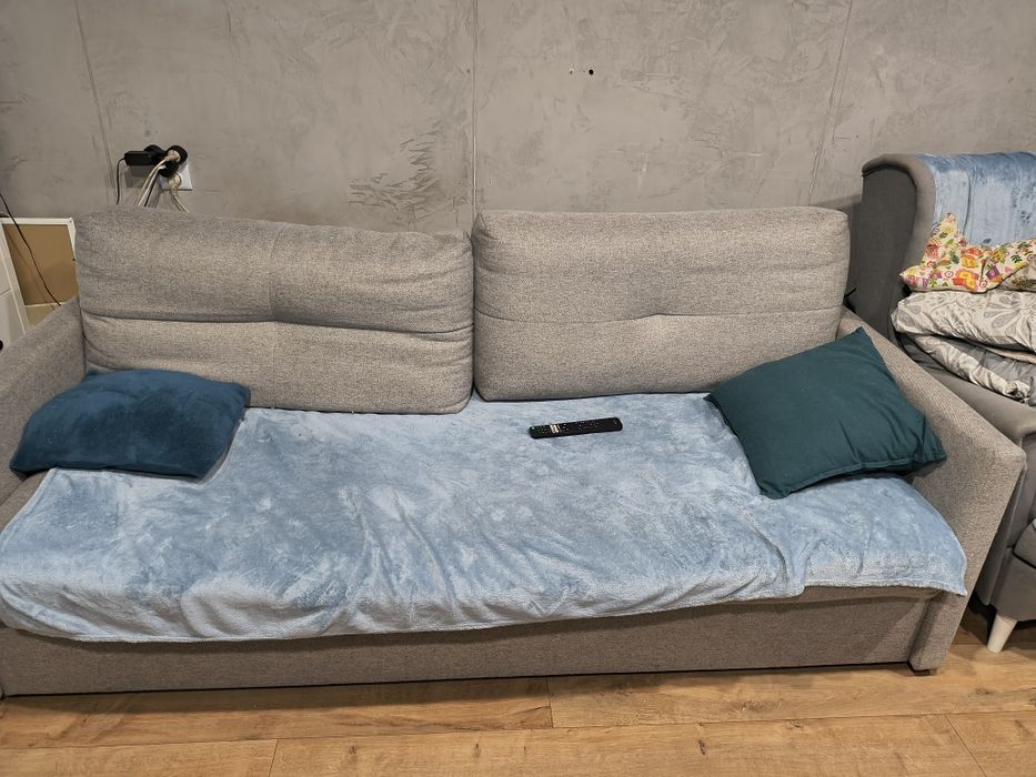 Oddam kanapę trzyosobową za darmo