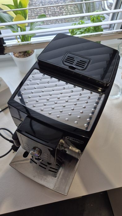 Ekspres do kawy DeLonghi ECAM 23.260.B