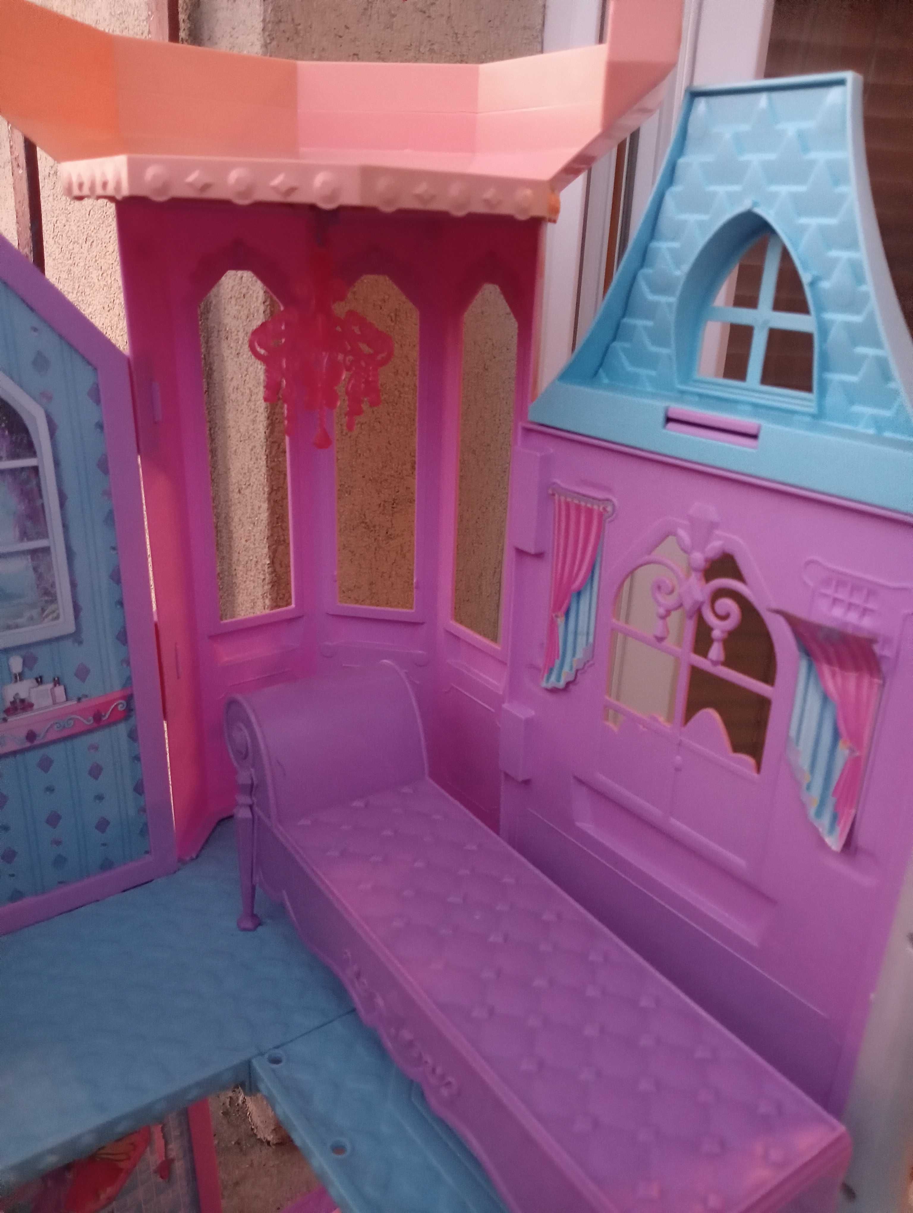 Duży domek dla Barbie Mattel 84x60cm
