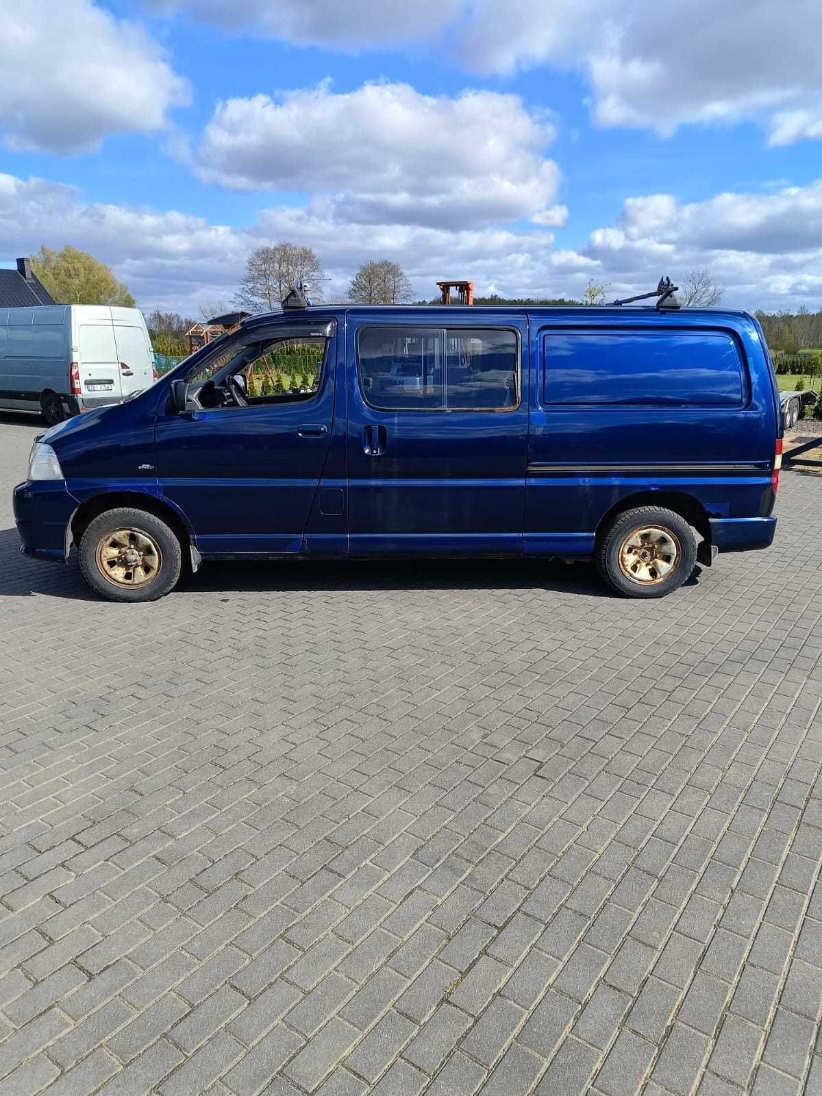 Toyota hiace 4x4 long. 2007rok