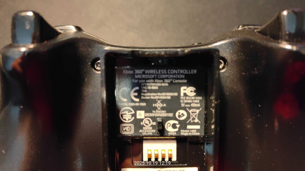 Oryginalne, bezprzewodowe 2x Pady do Xbox 360 + Adapter PC