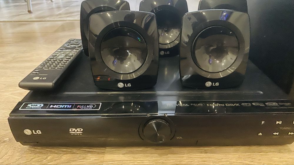 Sistema de Home Cinema DVD 5.1