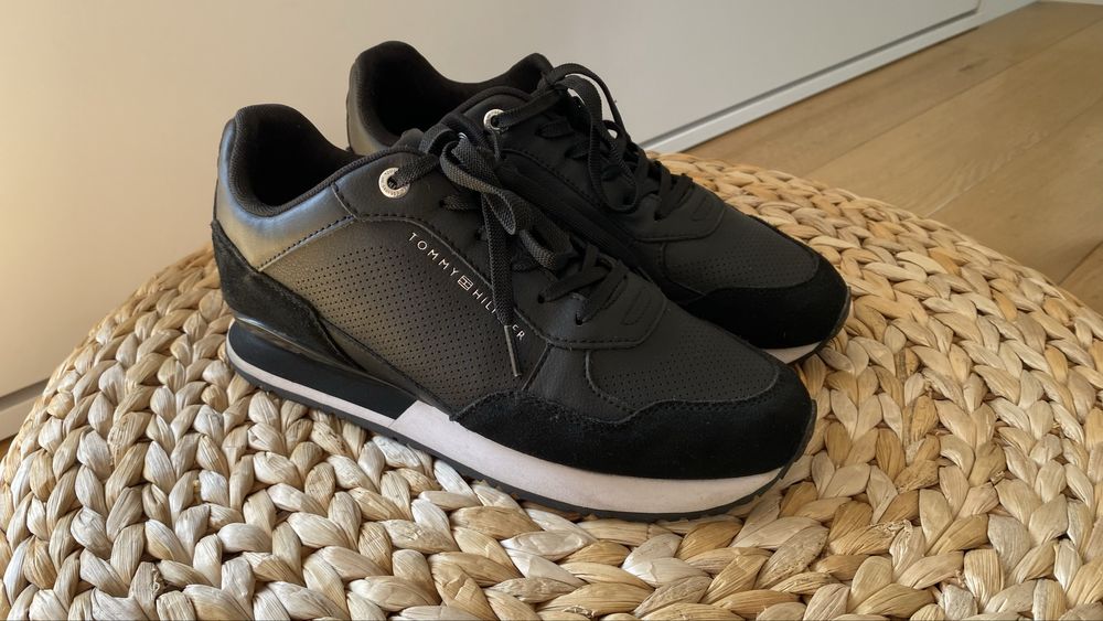 Tommy Hilfiger wedge sneakersy r.41 (wkł.26,5cm)