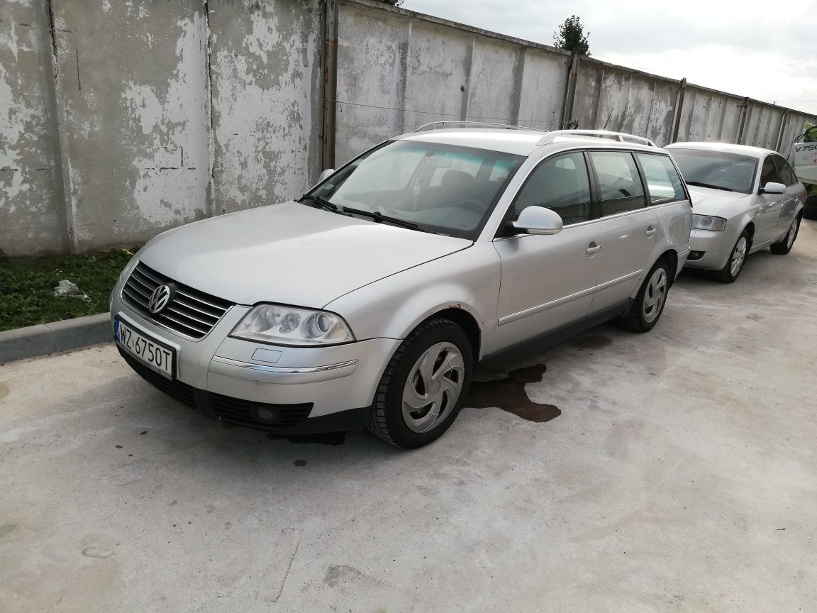 Стікло заднє,бокове,заглушки.Скло.Audi A6 C5. A4 b5. A8 d2. PASSAT B5