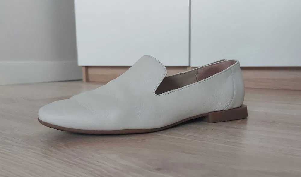 Kremowe loafersy, mokasyny, buty; Ryłko