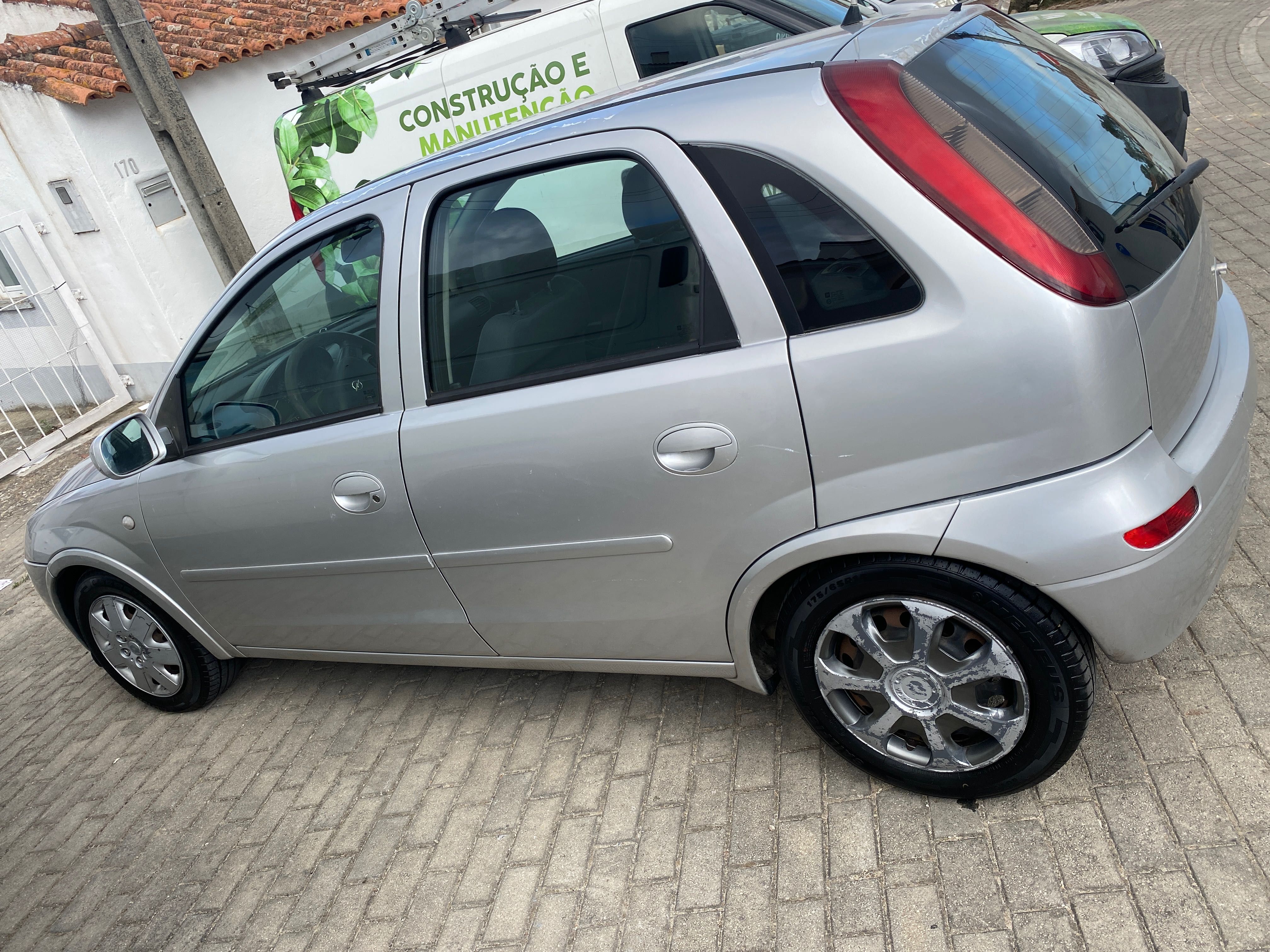 Oportunidade! Opel Corsa C 1.2 - Excelente Estado Mecânico e Económico