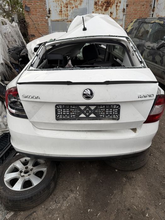Шкода Рапід Rapid 1.0 TSI бенз.,дтп Vw