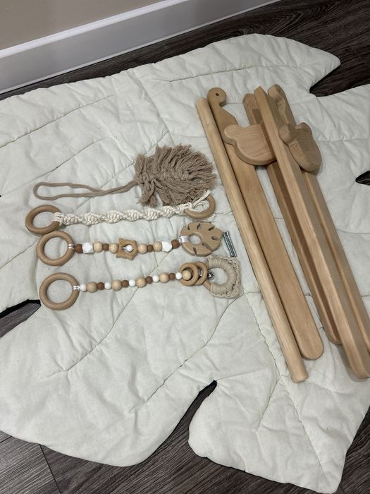 Продам дитячий підлоговий мобіль