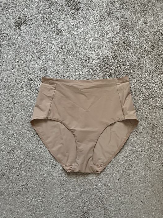 Lindex beżowe majtki wyszczuplające bielizna wyszczuplająca 40/42