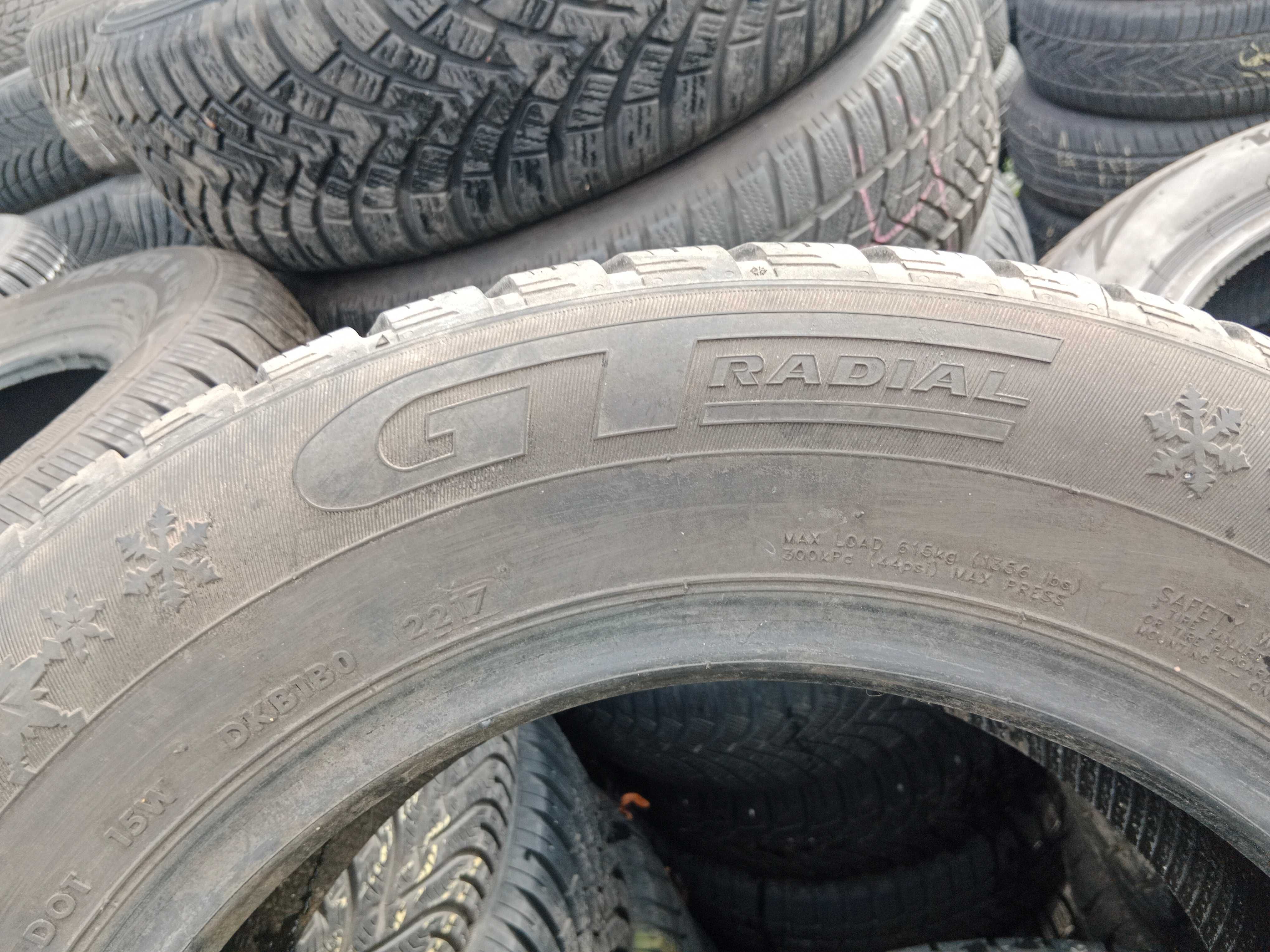 Opona używana 195/65R15 GT Radial Winter Pro 2 1szt.