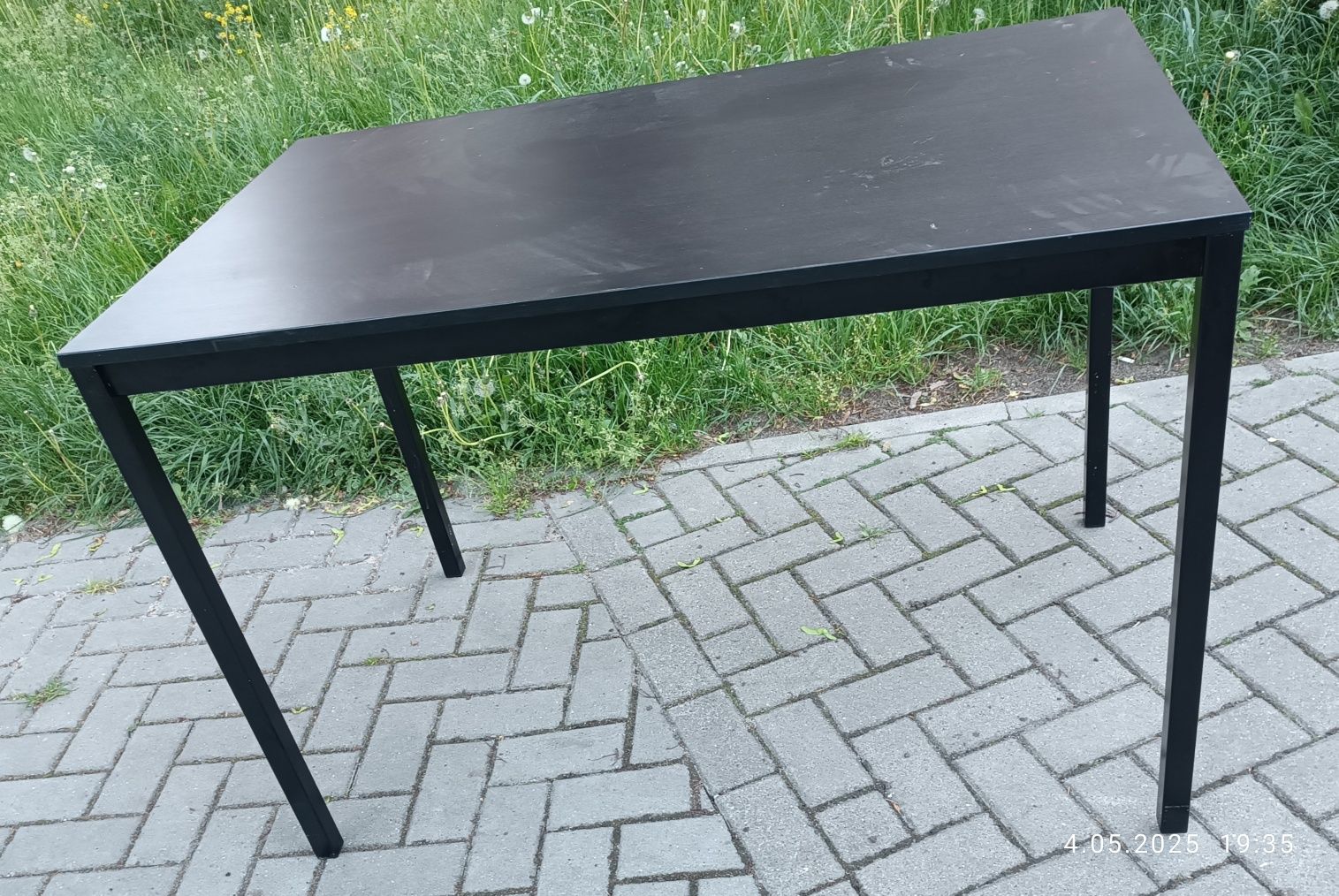Stół Ikea na stalowej ramie 110 na 67 na 75
