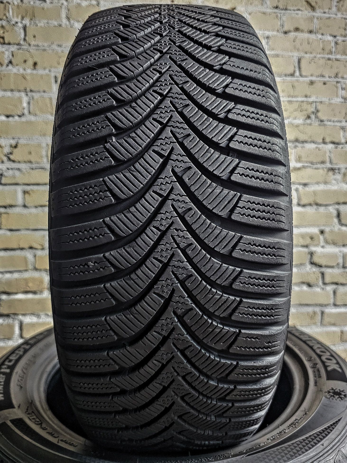 Шини 195/60r16 Hankook | 2020 | 7.5mm | Germany | Преміум | Ідеальні
