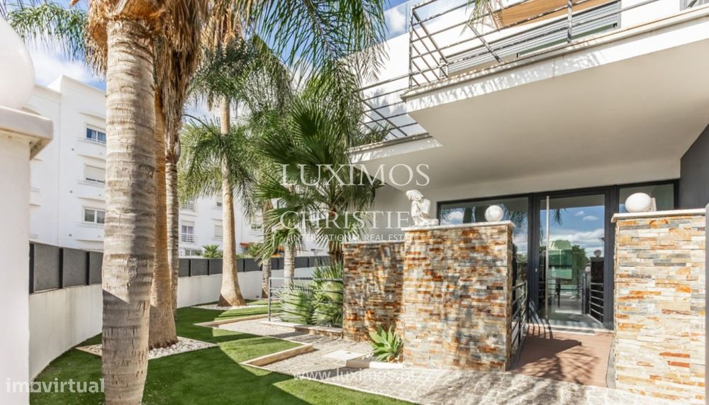 Fantástica moradia moderna V5 para venda em Albufeira, Algarve