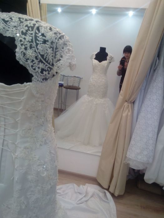 Продам платье свадебное