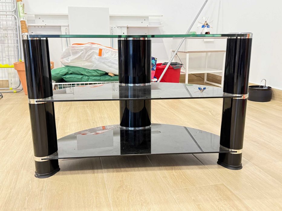 Mesa de vidro inquebrável para suporte de TV e aparelhagem!