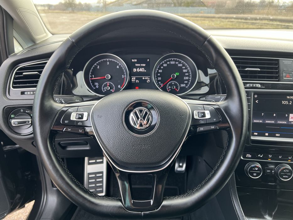VW - Golf Vll 2.0 Automat 110kw