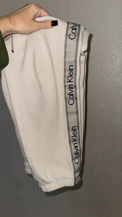 Calvin klein костюм, S-M оригінал