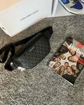Бананка Calvin Klein месенджер сумка через плече кельвін оригінал