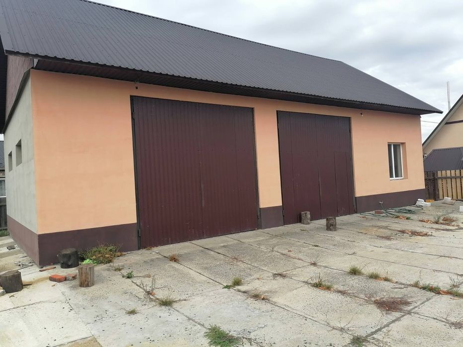 Здається в оренду приміщення під СТО