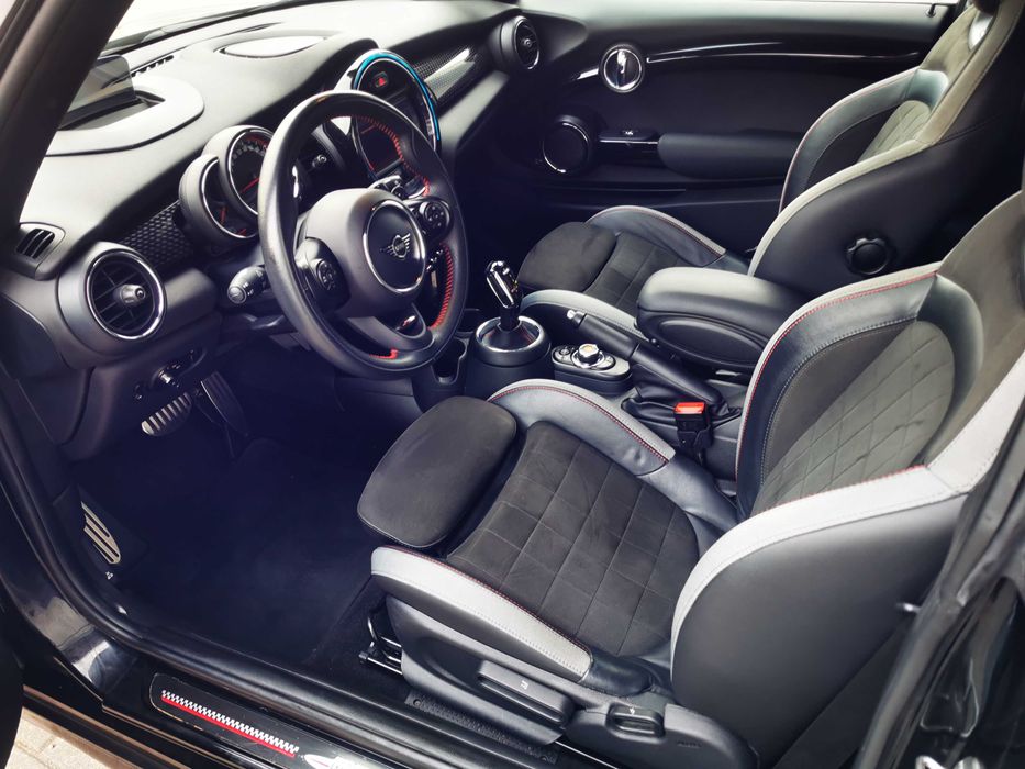 MINI John Cooper Works 231 cv