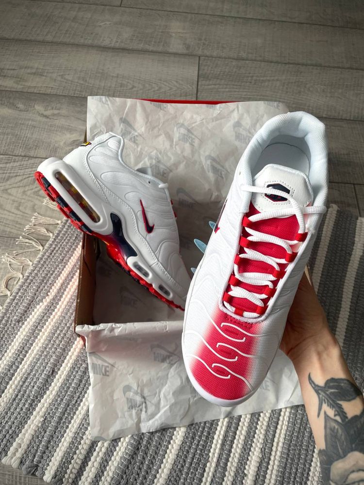 Buty Nike Air Max TN plus Red White Bloodshots 40-45 męskie trampki