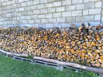 Dąb leśny łupany do kominka