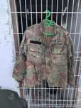 Casaco militar comoflado