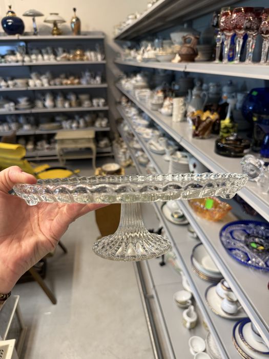 Szklana patera na nodze talerz na ciasto szklany klosz 1355