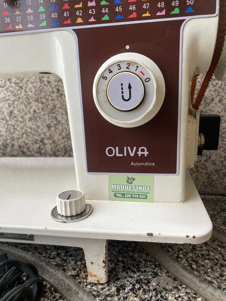 Maquina costura OLIVA