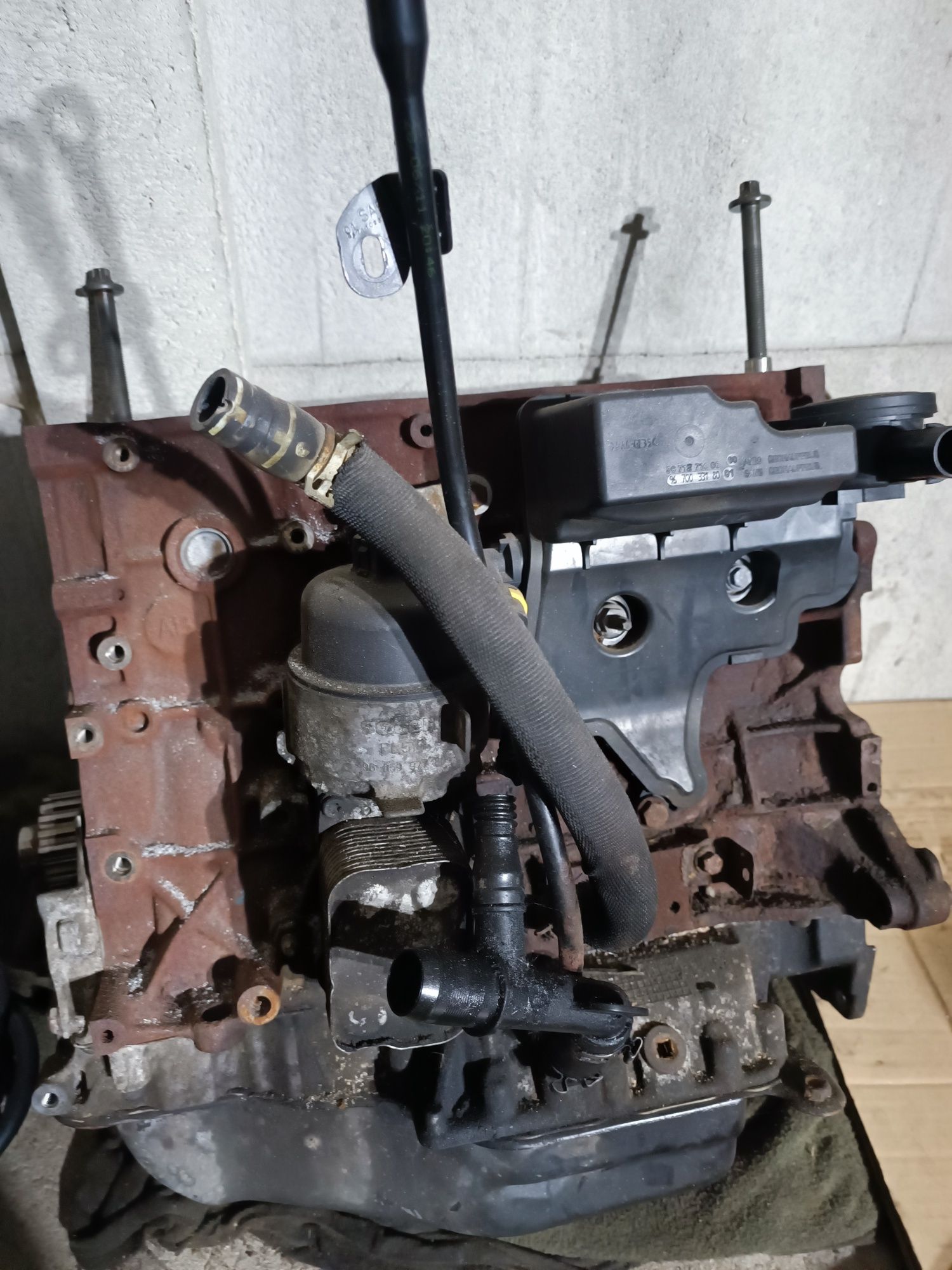 Silnik 2.0 tdci hdi euro5 RH02 Dw10c na części