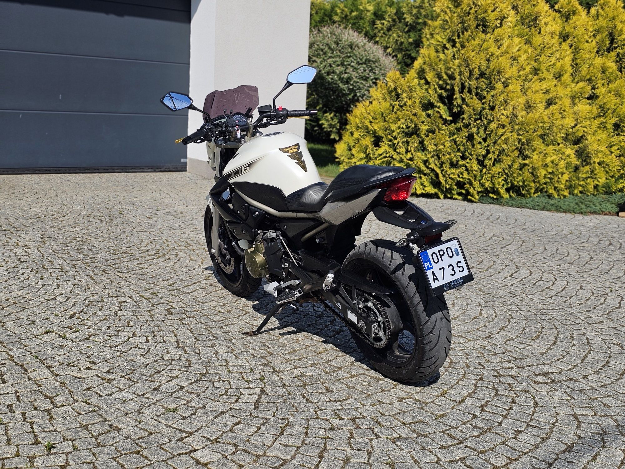 Yamaha XJ6N 2009r