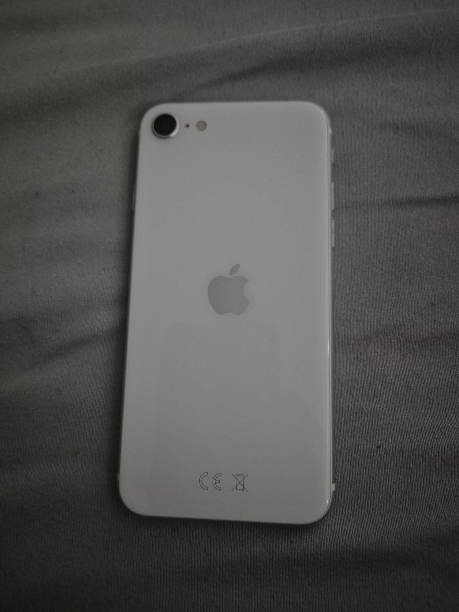 iPhone SE 2020. 128GB 4.7" Biały