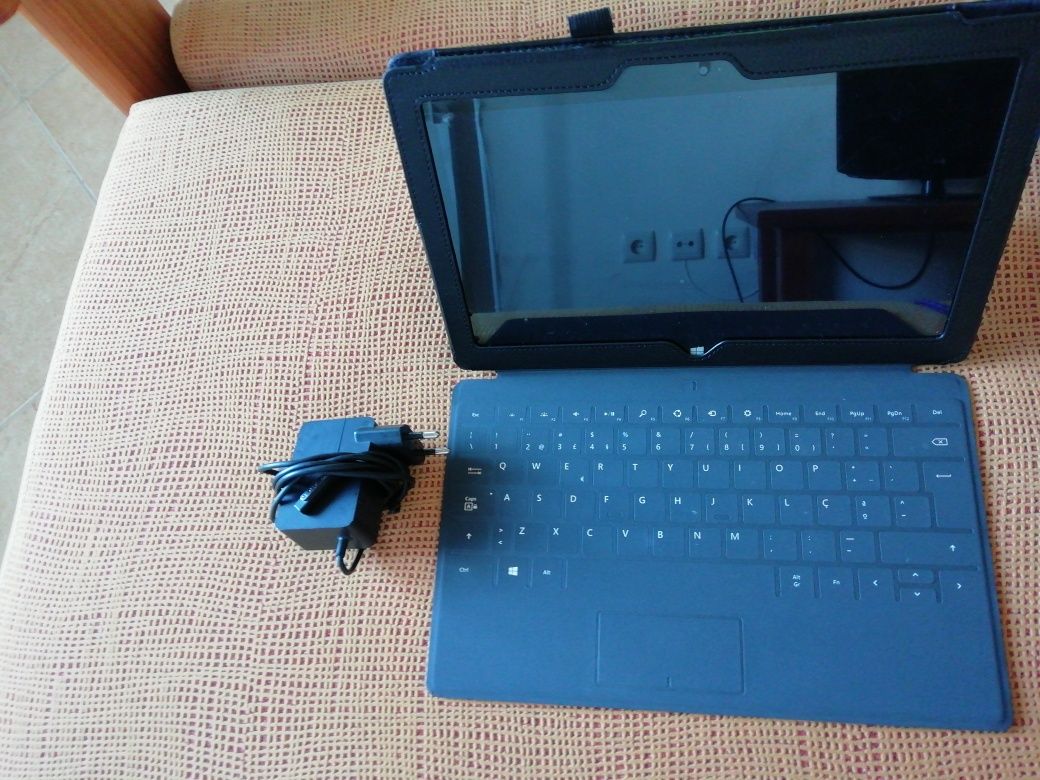 Surface RT com capa táctil