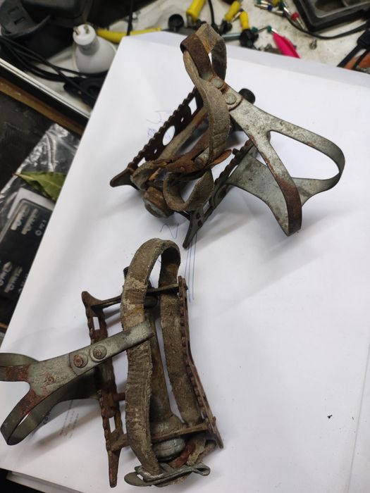 Pedais estrada clássica