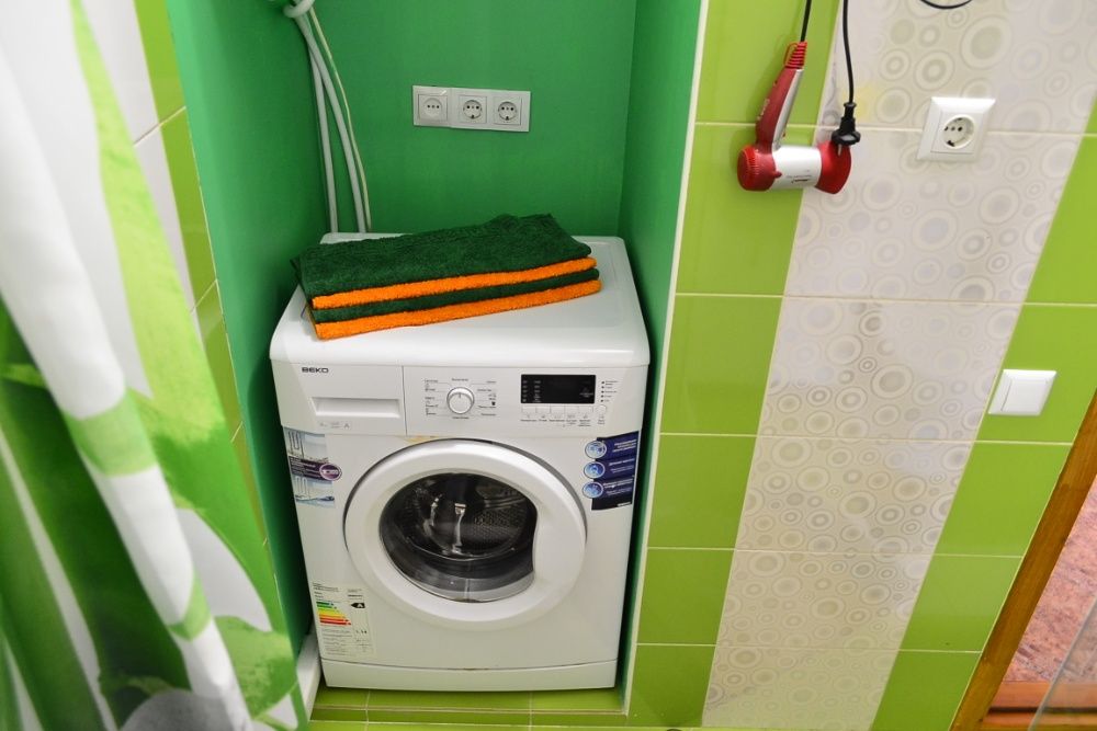 Подобово Вул.Наб Перемоги, вул.Космічна, /Обл. лікарн№8, /"Лавина"/СІЧ