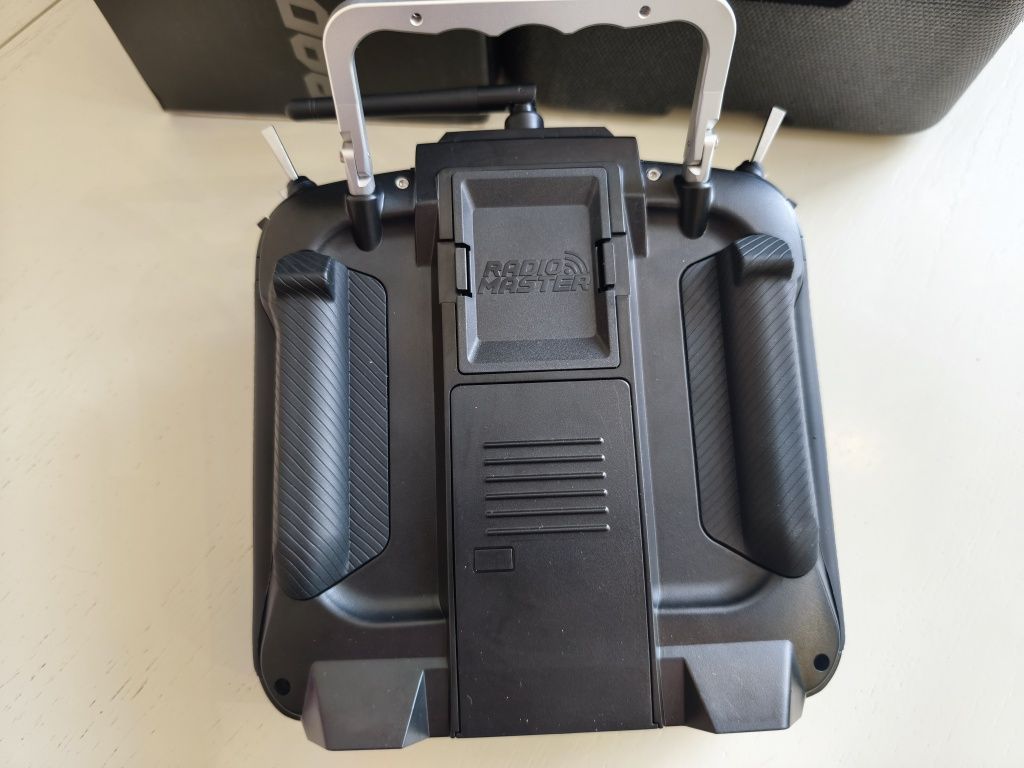 Апаратура керування radiomaster tx16s
