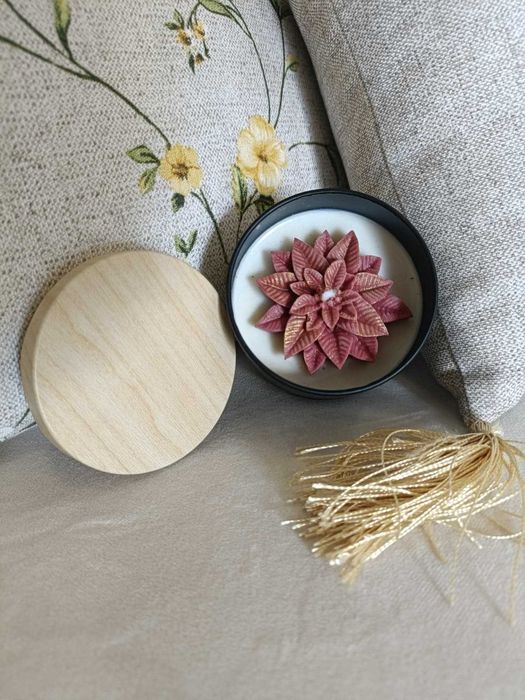 Velas em formato de flor