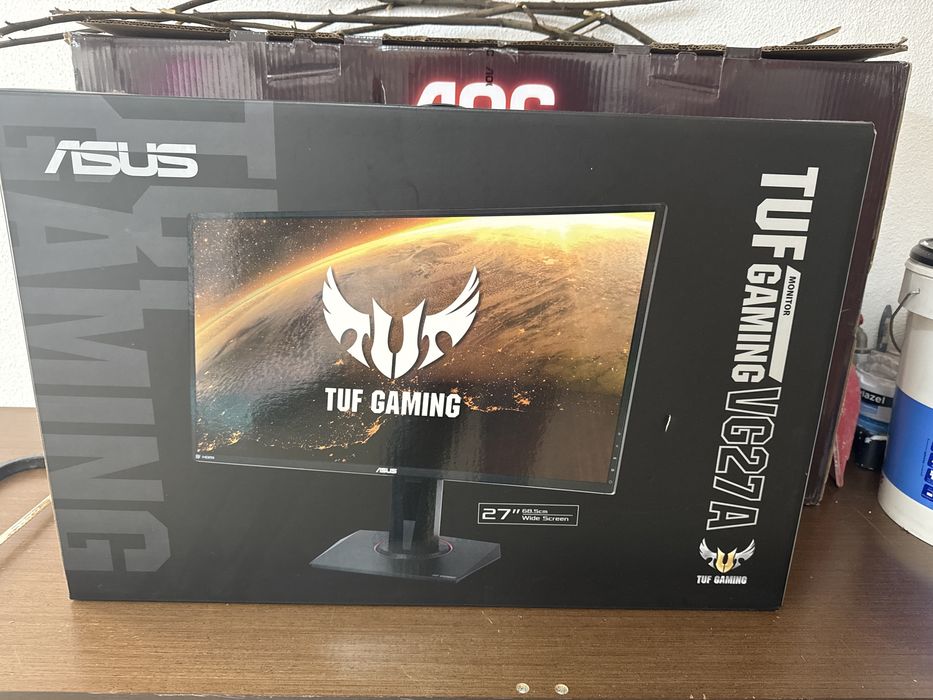 Monitor Asus 27” VG27A