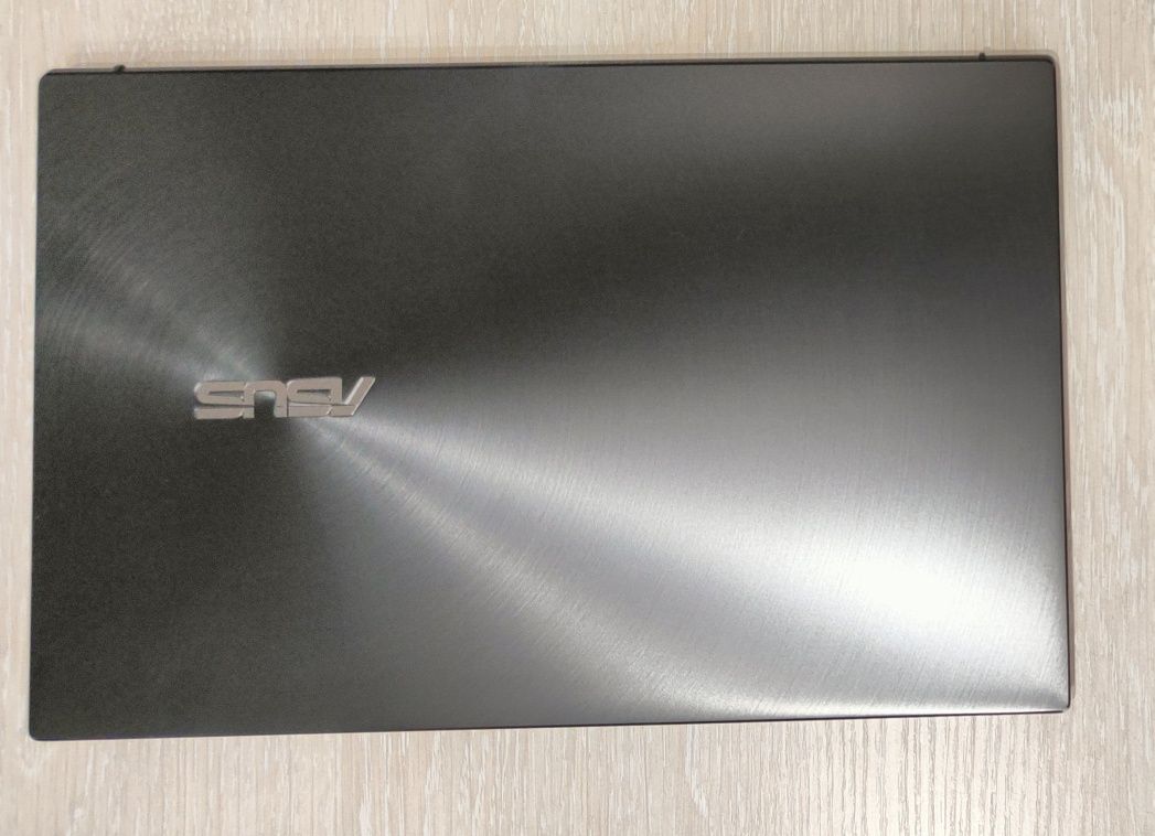 Asus Zenbook 14" FHD IPS, Ryzen 5 5500U, 8Gb DDR4, 512Gb SSD