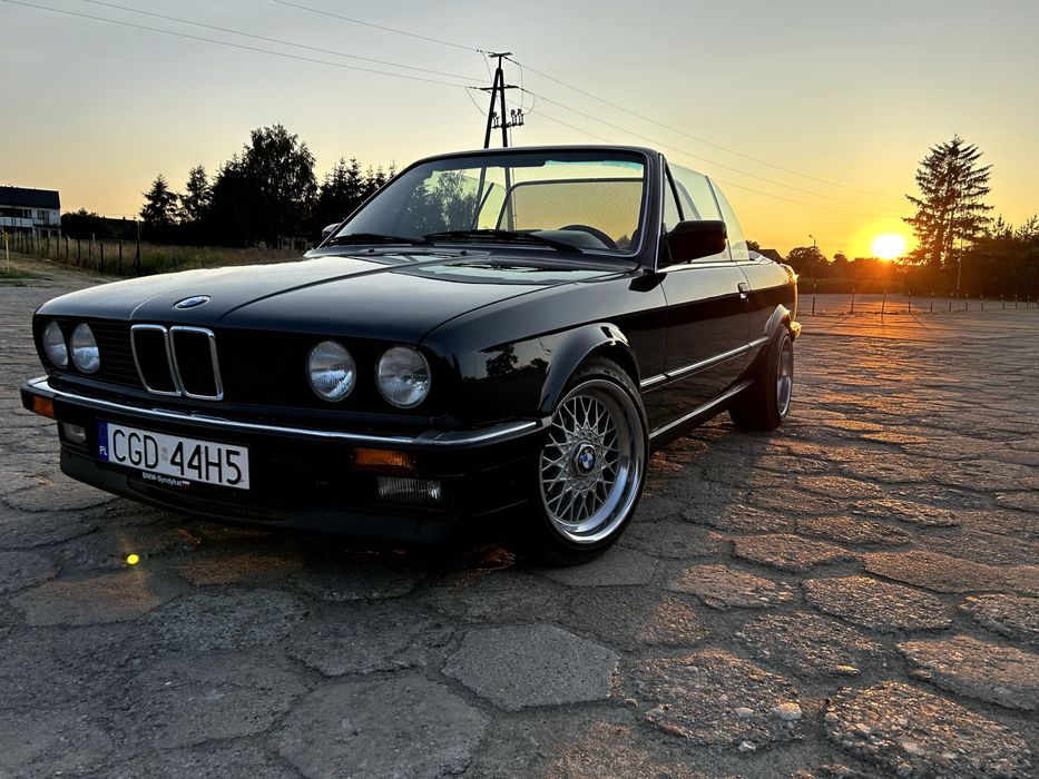 E30 Cabrio 325i m20b25 Sedan 2d Sportsitze MT 1 Diamantschwarz Europa
