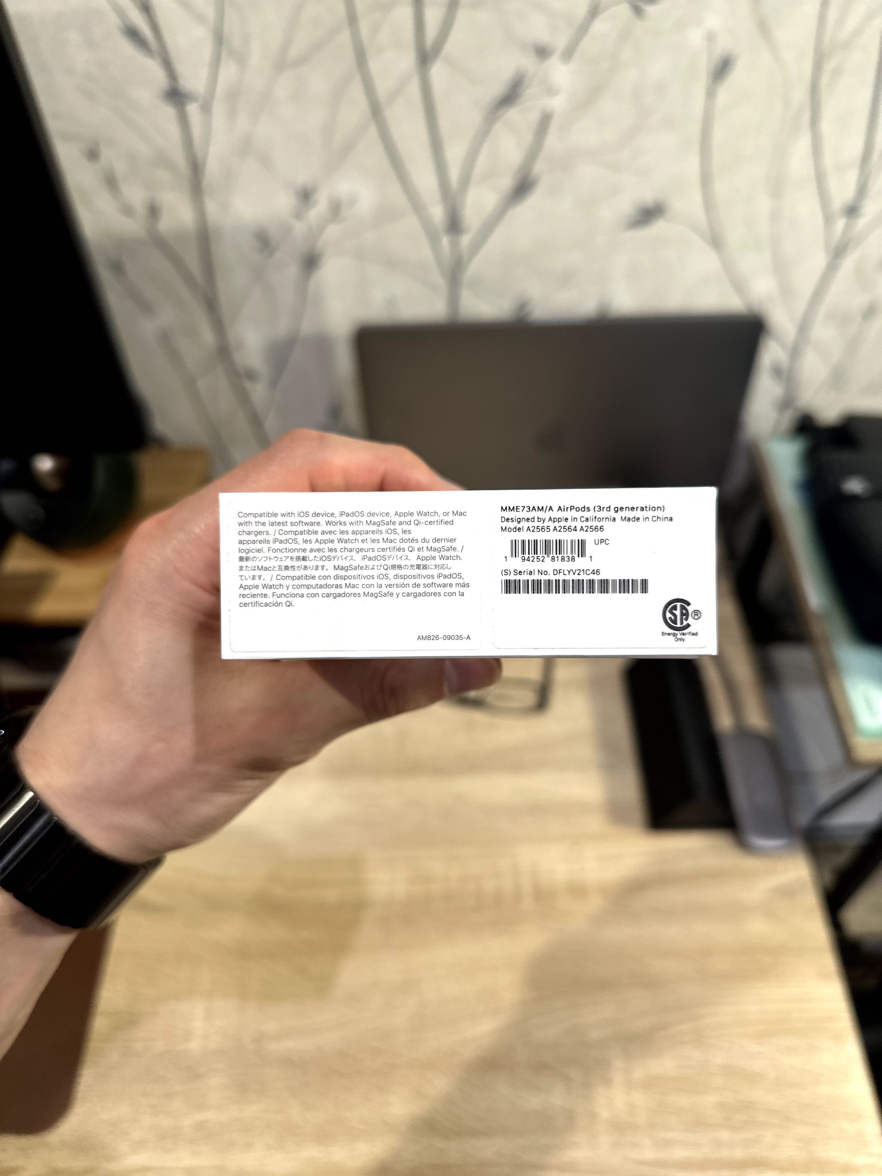 Apple AirPods 3 gen MagSafe