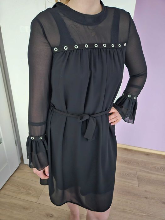 Mała czarna sukienka roz. M Bella Dame