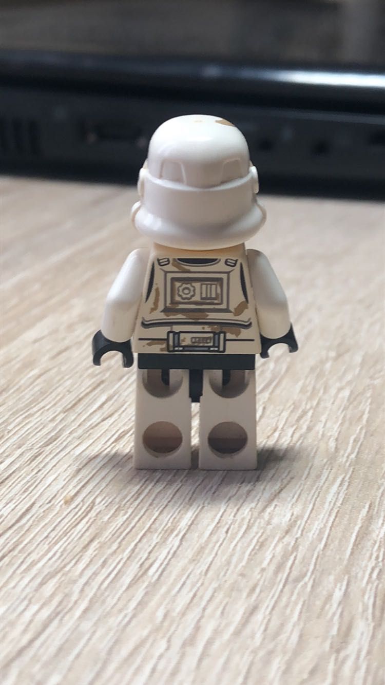 Lego Figurka STAR WARS Stormtrooper Tatooine