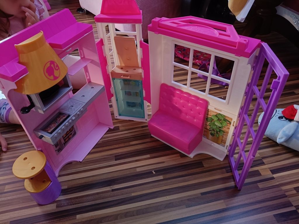 Domek dla Barbie