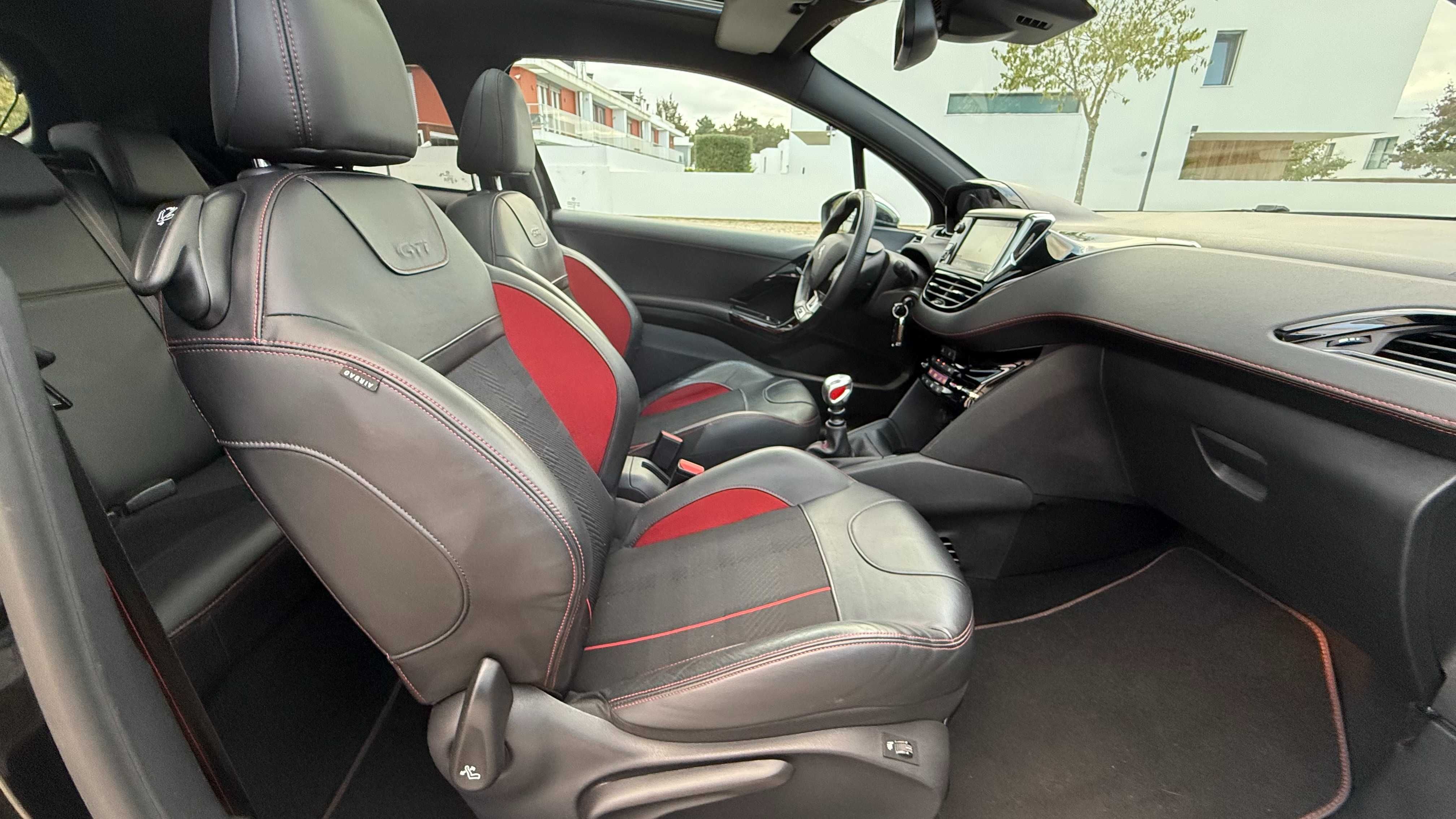PEUGEOT 208 1.6 THP GTi (208cv)
