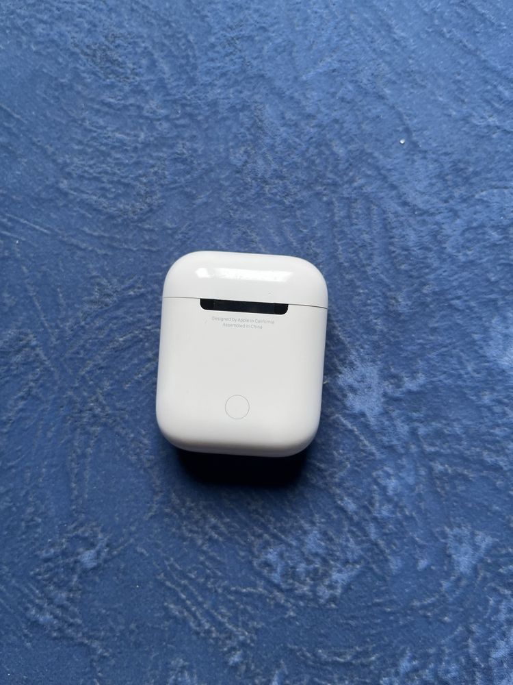Наушники оригинальные Apple Airpods 2 в идеале