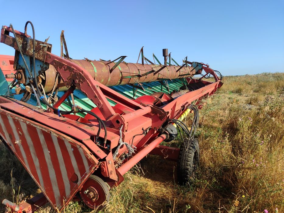 Продамо комбайна в гарному стані