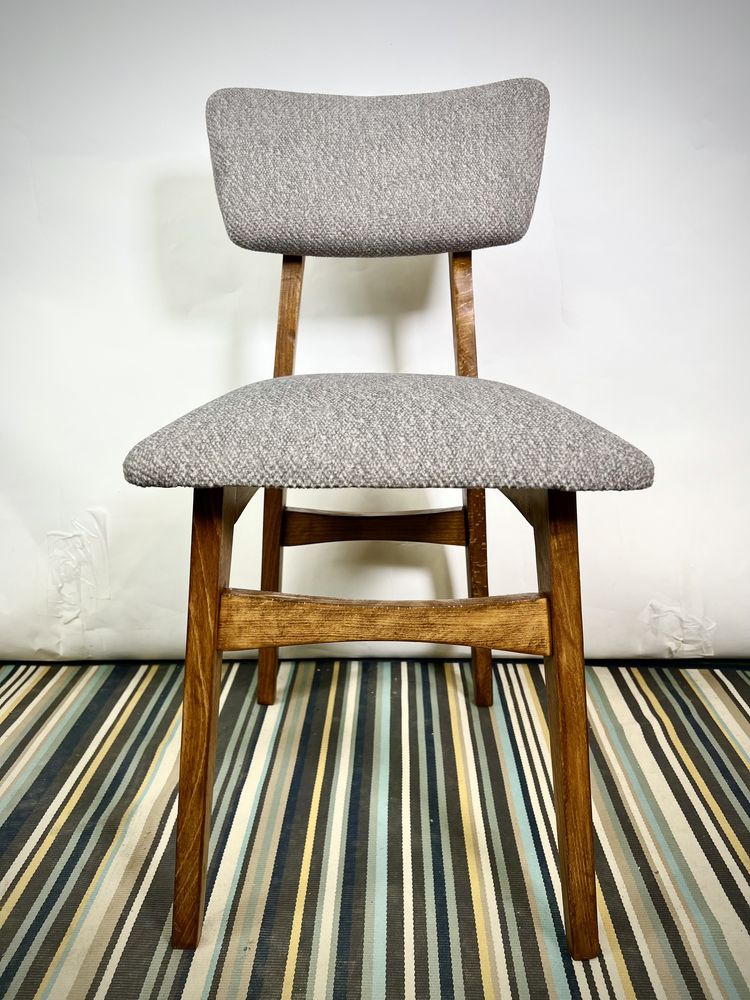 Krzesła PRL Bytomska FM piękne 200-178 buk mat vintage fargotex