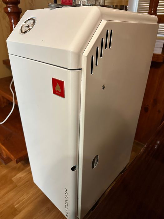 Продам котел газовий новий